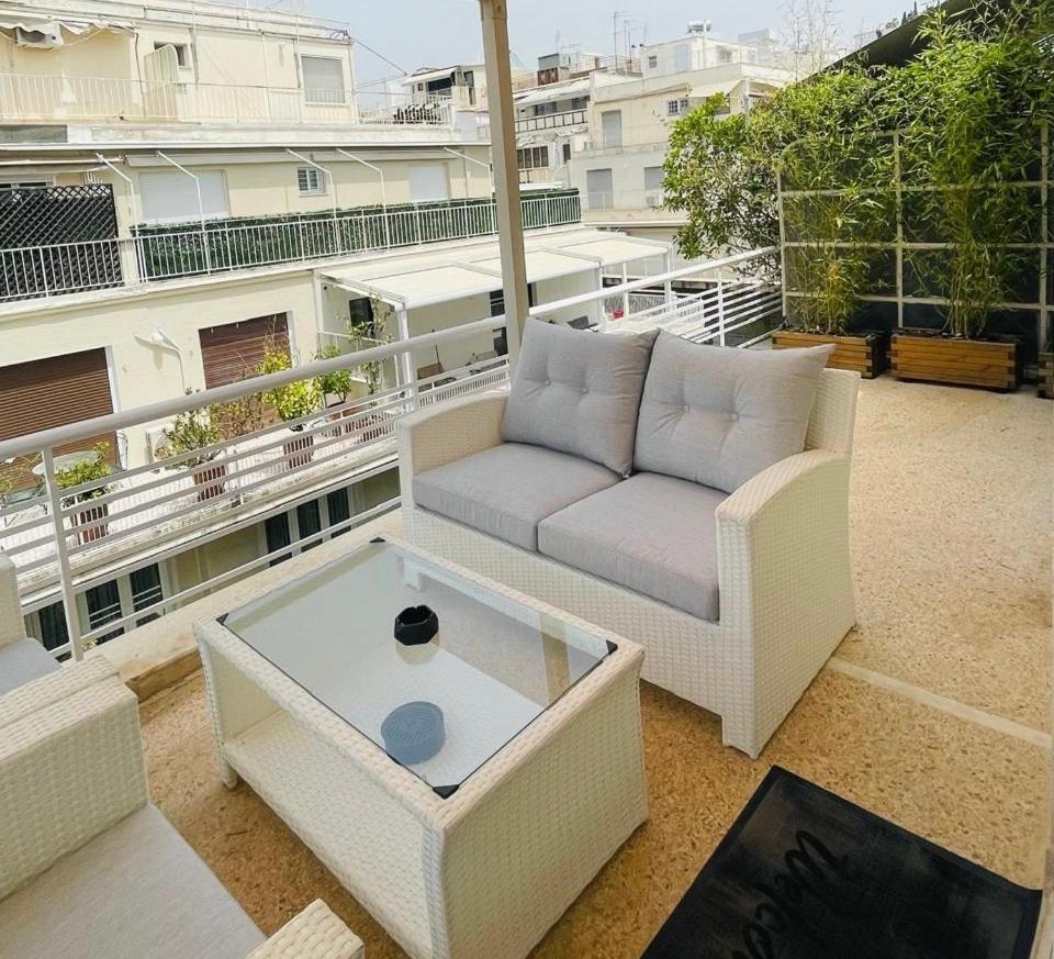 Overview Boutique Apartment 아테네 외부 사진